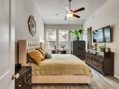 212 S Spotted Fern Drive Montgomery TX 77316