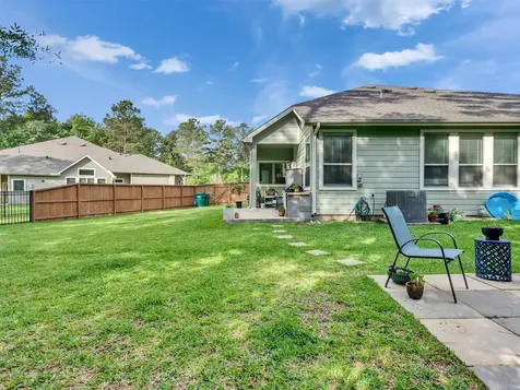212 S Spotted Fern Drive Montgomery TX 77316
