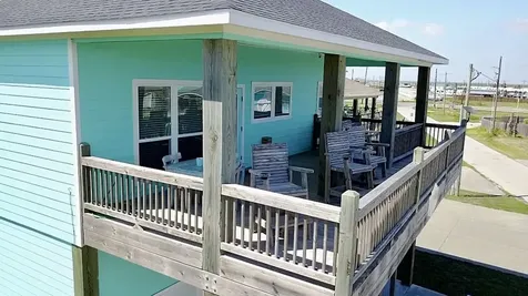 1001 S Stingaree Drive Crystal Beach TX 77650