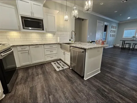 1001 S Stingaree Drive Crystal Beach TX 77650