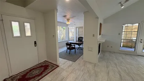 1723 Plumbwood Way Houston TX 77058