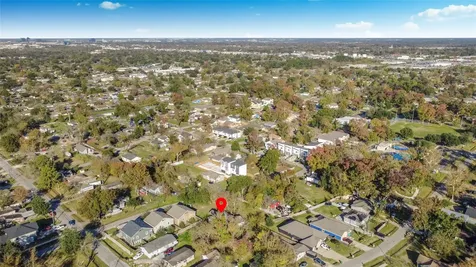 1039 Marcolin Street Houston TX 77088