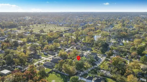 1039 Marcolin Street Houston TX 77088