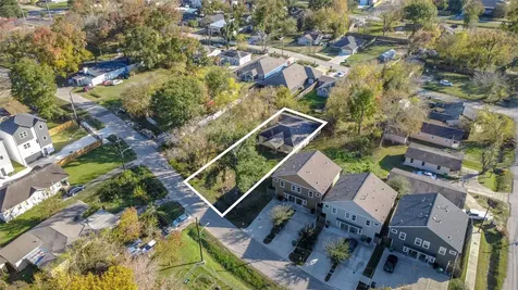 1039 Marcolin Street Houston TX 77088