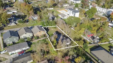 1039 Marcolin Street Houston TX 77088