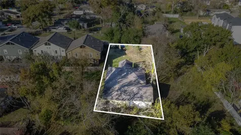 1039 Marcolin Street Houston TX 77088
