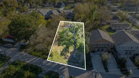 1039 Marcolin Street Houston TX 77088