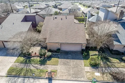 4613 Country Club View Baytown TX 77521