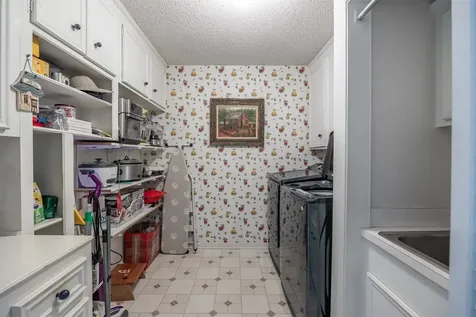 4613 Country Club View Baytown TX 77521
