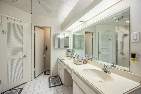 4613 Country Club View Baytown TX 77521