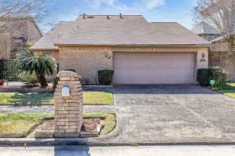 4613 Country Club View Baytown TX 77521