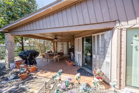 4613 Country Club View Baytown TX 77521