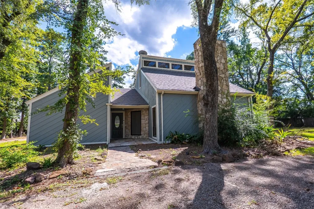12515 Lazywood Street Pinehurst TX 77362