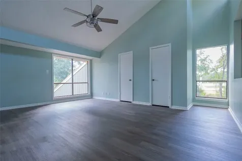 12515 Lazywood Street Pinehurst TX 77362