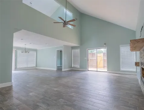 12515 Lazywood Street Pinehurst TX 77362