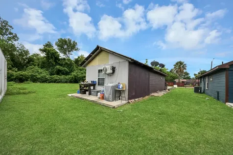 8227 Chadwick Street Houston TX 77029