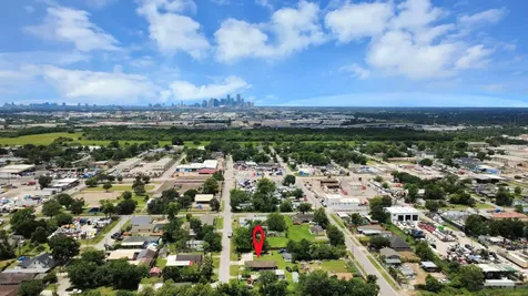 8227 Chadwick Street Houston TX 77029