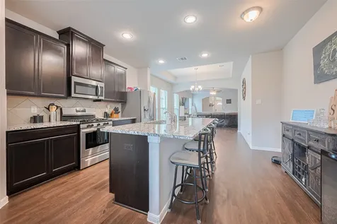 1214 Red Hills Drive Rosharon TX 77583