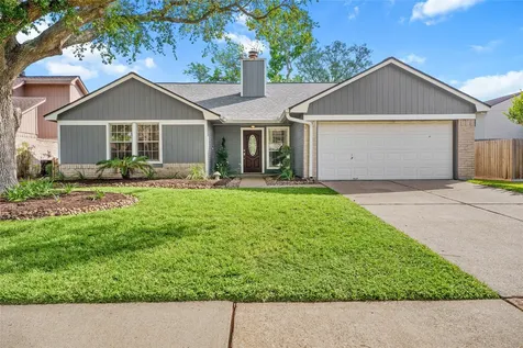 15807 Castorglen Drive Houston TX 77598