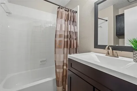 15807 Castorglen Drive Houston TX 77598