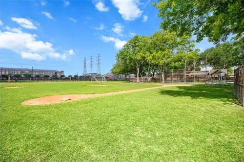 15807 Castorglen Drive Houston TX 77598
