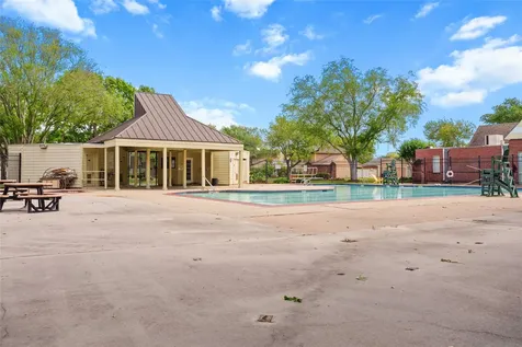 15807 Castorglen Drive Houston TX 77598