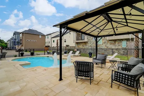 10905 Upland Retreat Houston TX 77043