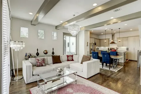 10905 Upland Retreat Houston TX 77043