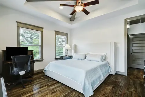 10905 Upland Retreat Houston TX 77043