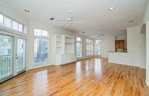 501 Leverkuhn Street Houston TX 77007