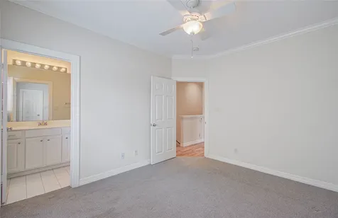501 Leverkuhn Street Houston TX 77007