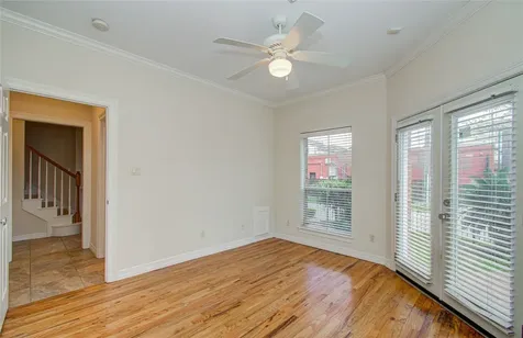 501 Leverkuhn Street Houston TX 77007