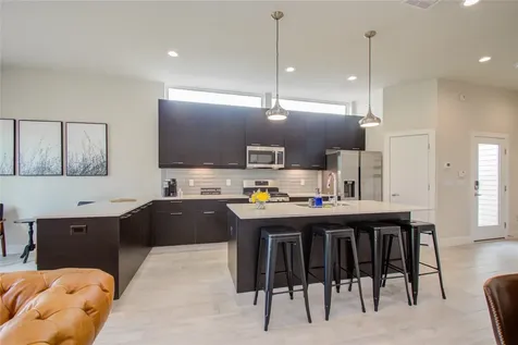 4914 Noble Street Houston TX 77020