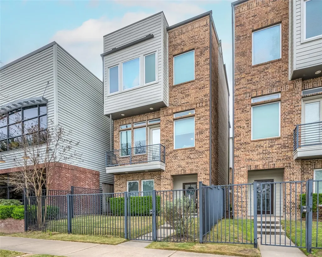 1907 Houston Avenue Houston TX 77007