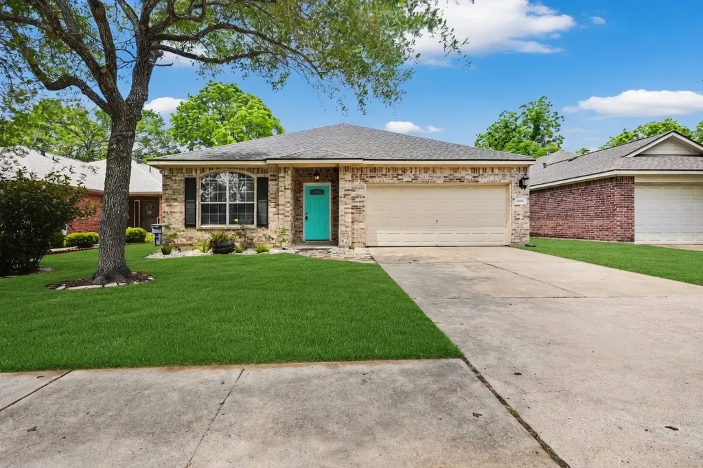 1906 Cameo Court League City TX 77573