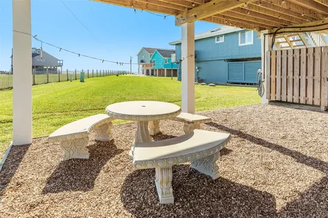 4406 Tampico Way Galveston TX 77554