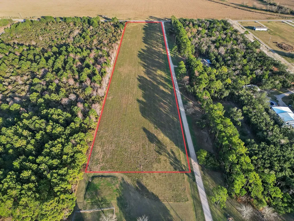 0 Bayshore Rd Road Anahuac TX 77514