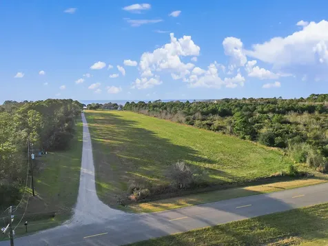0 Bayshore Rd Road Anahuac TX 77514