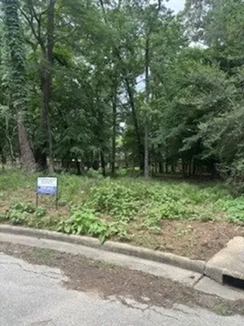 1933 Rollingwood Drive Huntsville TX 77340