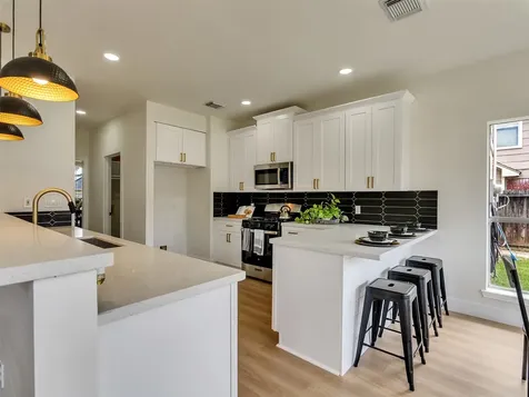 246 Cedar Elm Lane Sugar Land TX 77479