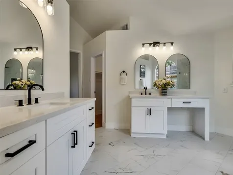 246 Cedar Elm Lane Sugar Land TX 77479