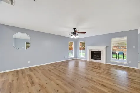 3608 Lochmoor Lane Pearland TX 77581