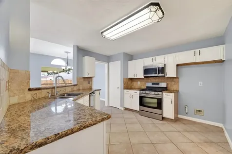 3608 Lochmoor Lane Pearland TX 77581