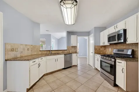 3608 Lochmoor Lane Pearland TX 77581