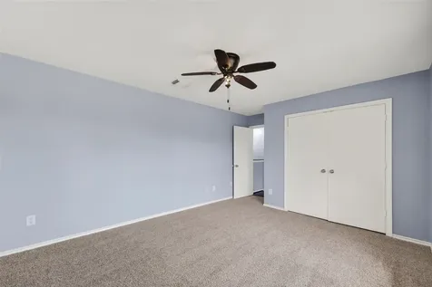 3608 Lochmoor Lane Pearland TX 77581