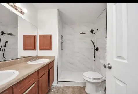 8100 Creekbend Drive 104 Houston TX 77071