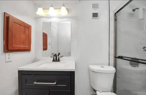 8100 Creekbend Drive 104 Houston TX 77071