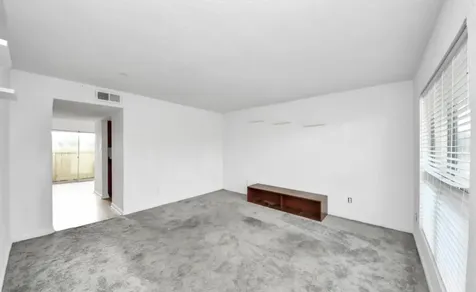 8100 Creekbend Drive 104 Houston TX 77071