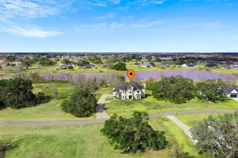 414 Lakeland Circle Rosharon TX 77583
