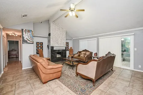 13102 Richmond Avenue Houston TX 77082
